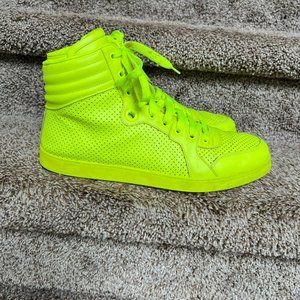 GUCCI Men's Neon Green Leather Laser cut Accents Sneakers Size